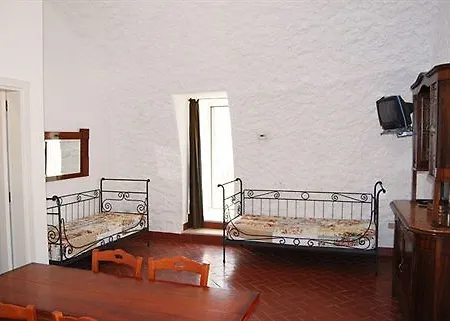 Madonna Incoronata Hotel 3*