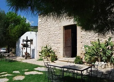 Hotel Madonna Incoronata Mattinata